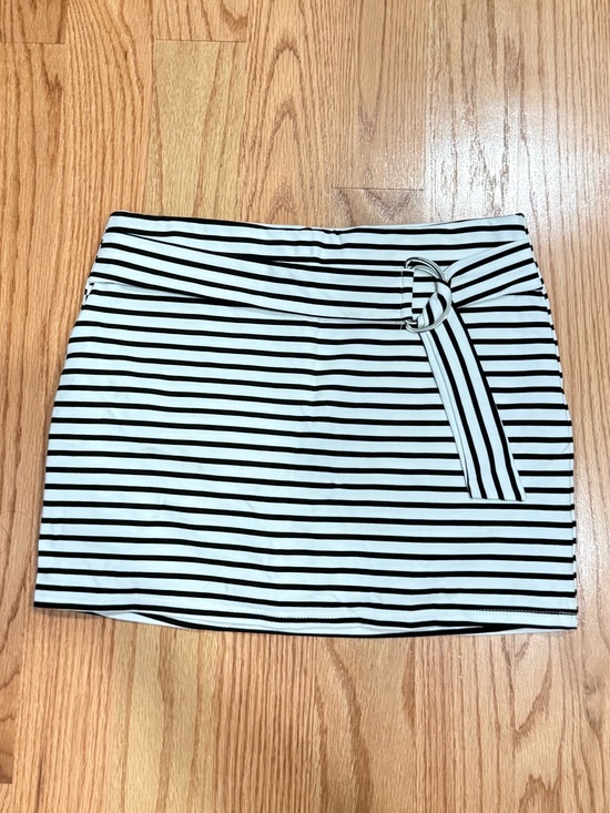 Windsor Dresses & Skirts - Windsor Black and White Striped Mini Skirt with Buckle Accent